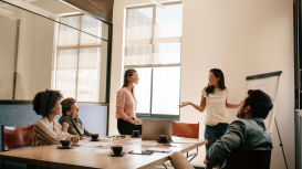 Aprovecha nuestras tarifas especiales de coworking en el Centro de Negocios LDU. 