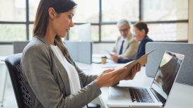 Crea conexiones valiosas en nuestra comunidad de emprendedores en coworking. 