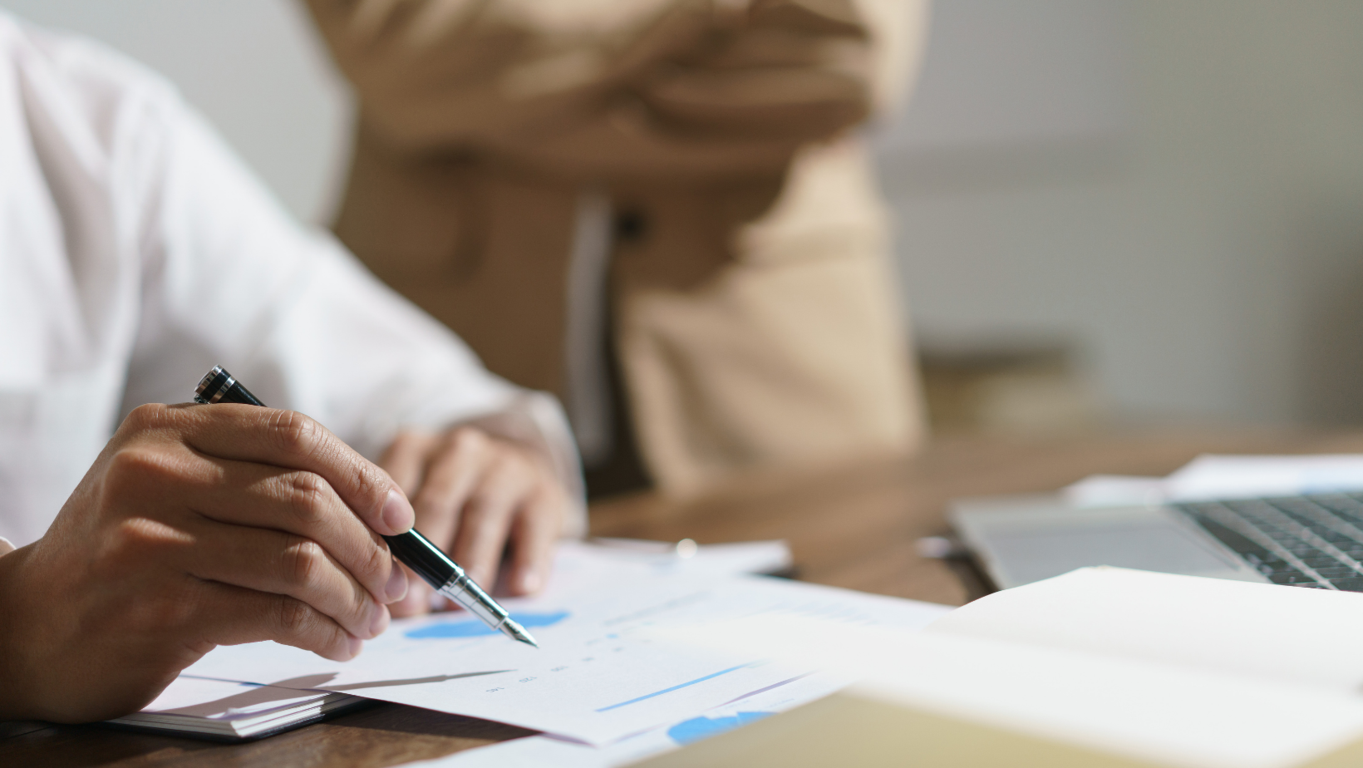 ¡Reduce costos sin renunciar a la calidad! Disfruta de nuestras oficinas amuebladas en el centro de negocios 