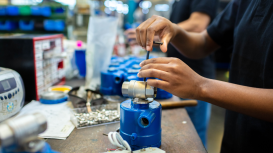 Destaca como el líder en tu industria alquilando nuestras Salas de Juntas 