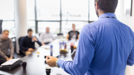 Destaca entre la competencia desde tu oficina en el centro de negocios 