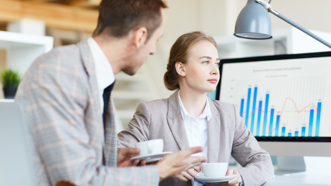 Elimina el estrés y el desorden con nuestra renta de espacios de coworking. 