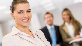 En el Centro de Negocios LDU te brindamos soluciones rápidas para que ahorres tiempo en la renta de oficinas amuebladas. 