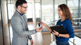 Haz que tu negocio brille con nuestras oficinas virtuales 