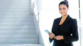 Impulsa el éxito de tu negocio con nuestras salas de juntas de lujo 