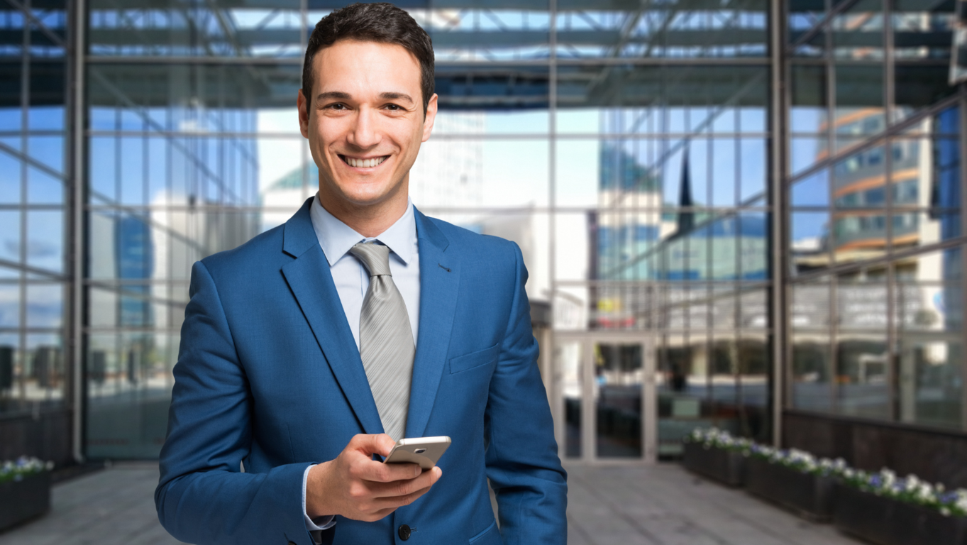 Impulsa tu negocio con nuestra dirección comercial estratégica. 