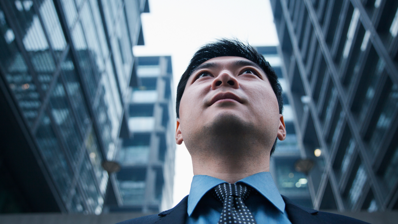 ¡Ahorra dinero alquilando un espacio de trabajo con todas las comodidades en LDU! 