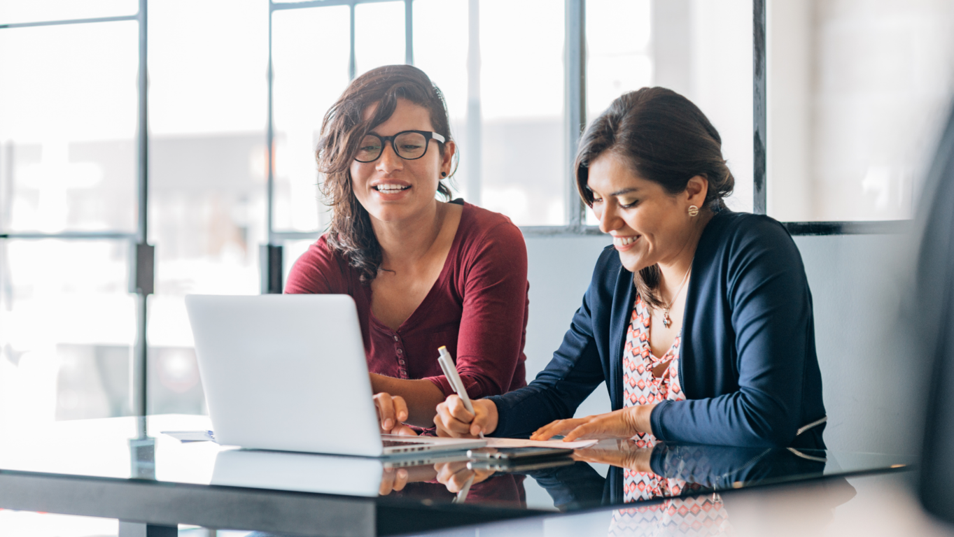 ¿Estás buscando oficinas amuebladas en el Centro de Negocios LDU? ¡Tenemos la solución para ti! 