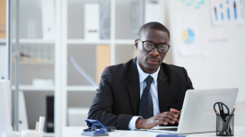 ¿Necesitas un espacio de trabajo equipado con todas las comodidades? Elige una oficina virtual. 