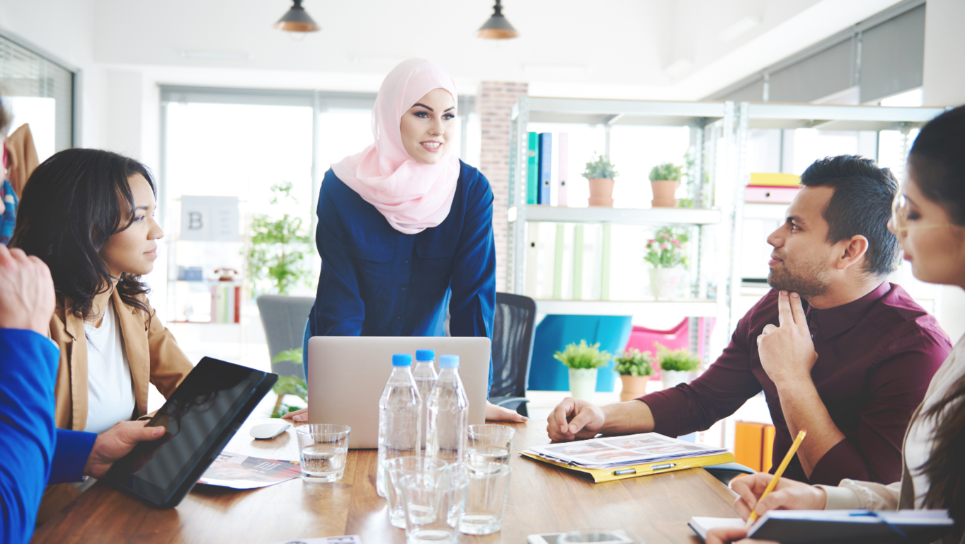 Optimiza tu tiempo y negocia en un ambiente profesional 