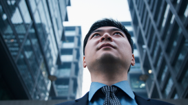 ¡Ahorra dinero alquilando un espacio de trabajo con todas las comodidades en LDU! 