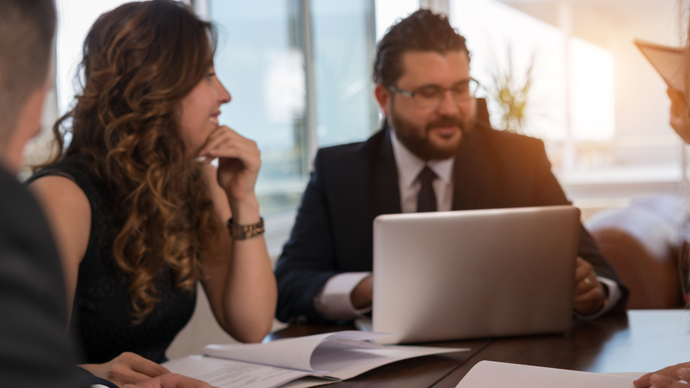 Reduce tus gastos mensuales con nuestras oficinas virtuales personalizables. 