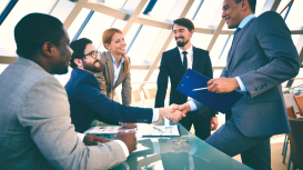 Reserva nuestras Salas de Juntas y marca la diferencia en tus reuniones 