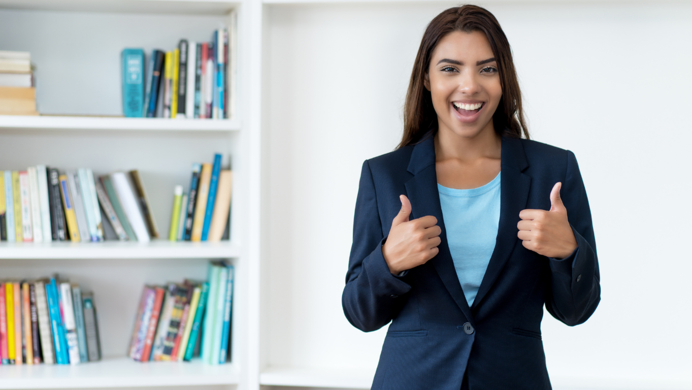 Se el primero en llegar a tus metas reservando nuestras Salas de Juntas de alto nivel 