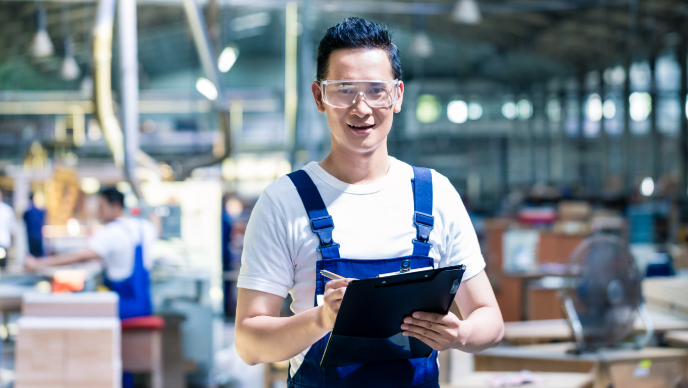 Sé el primero en rentar nuestras oficinas amuebladas y destaca en el Centro de Negocios LDU. 