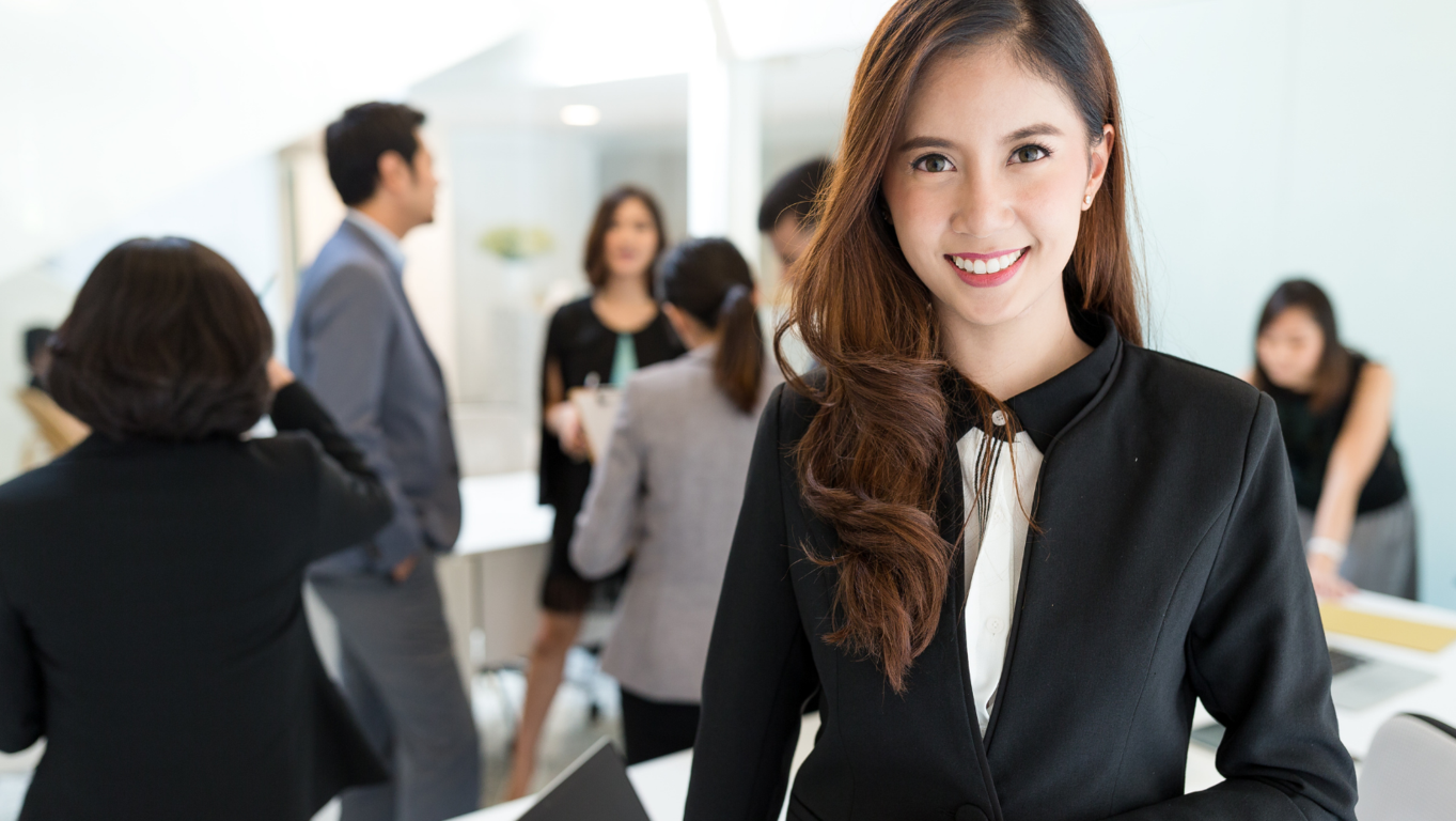 Sorprende a tus socios con nuestras Salas de Juntas. 