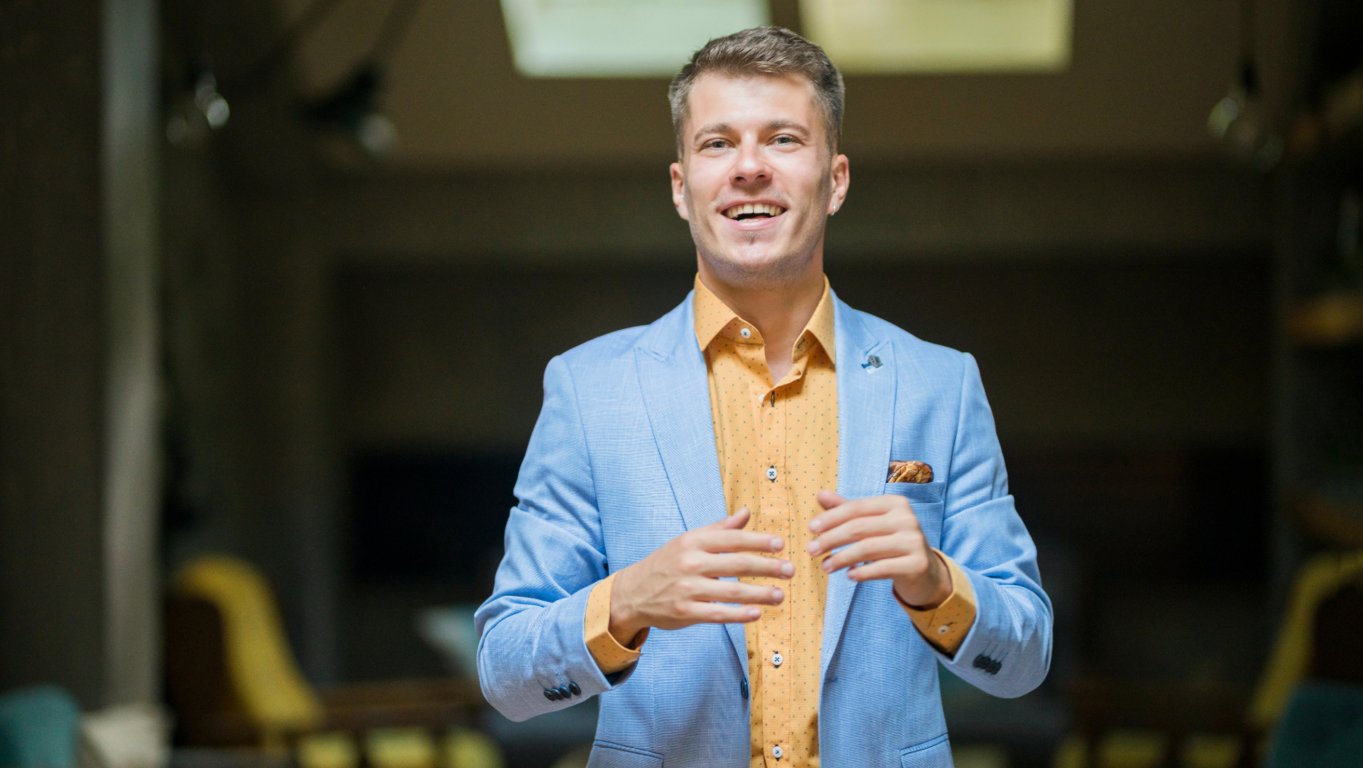 Supera las expectativas de tus socios con nuestras salas de juntas de última generación 