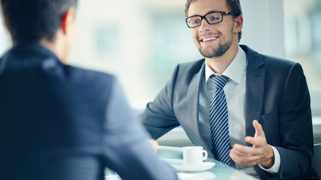 Supera tus inseguridades y conviértete en un líder inspirador en tus reuniones 