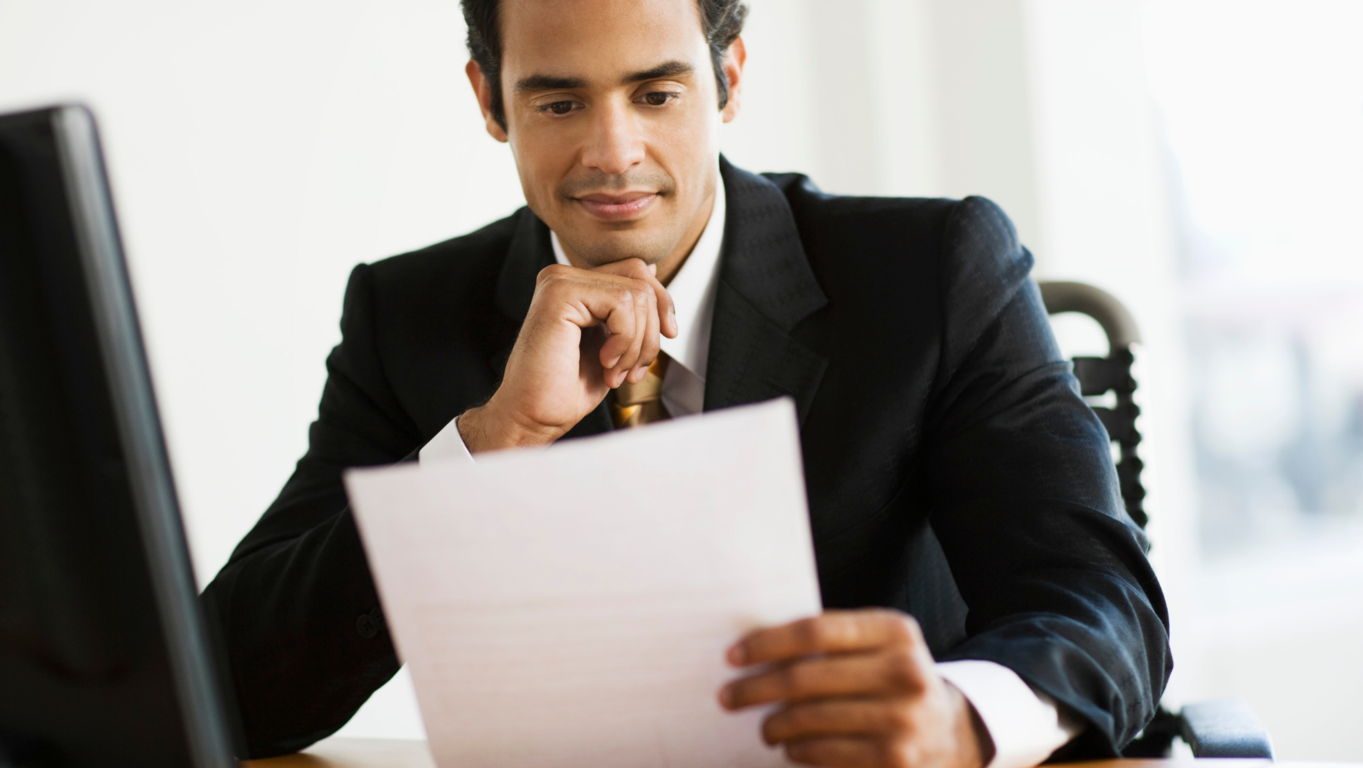 Supera tus inseguridades y lidera con determinación en tus reuniones de trabajo 