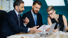 Supera tus inseguridades y lidera con determinación en tus reuniones estratégicas 