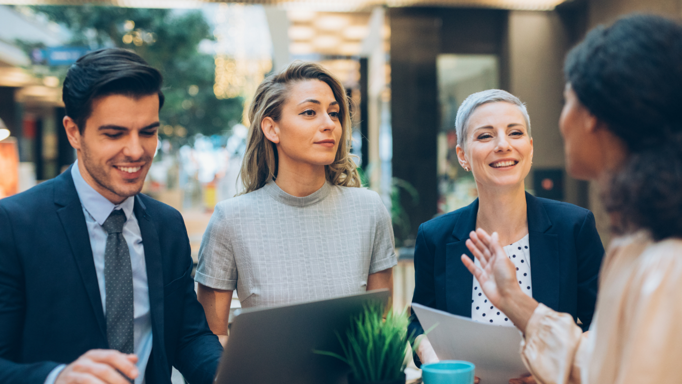 Supera tus miedos y potencia tu empresa alquilando una oficina amueblada en nuestro centro de negocios de lujo 