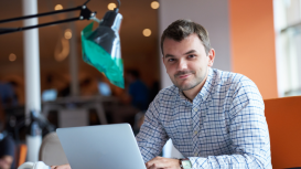 Toma ventaja de nuestra infraestructura de última generación en nuestras oficinas amuebladas 