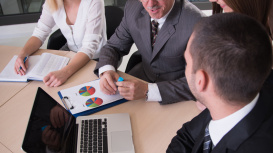 TomaVentaja de nuestra promoción especial y renta un espacio de coworking en el Centro de Negocios LDU. 