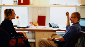 Trabaja de forma colaborativa en nuestras oficinas Coworking. 