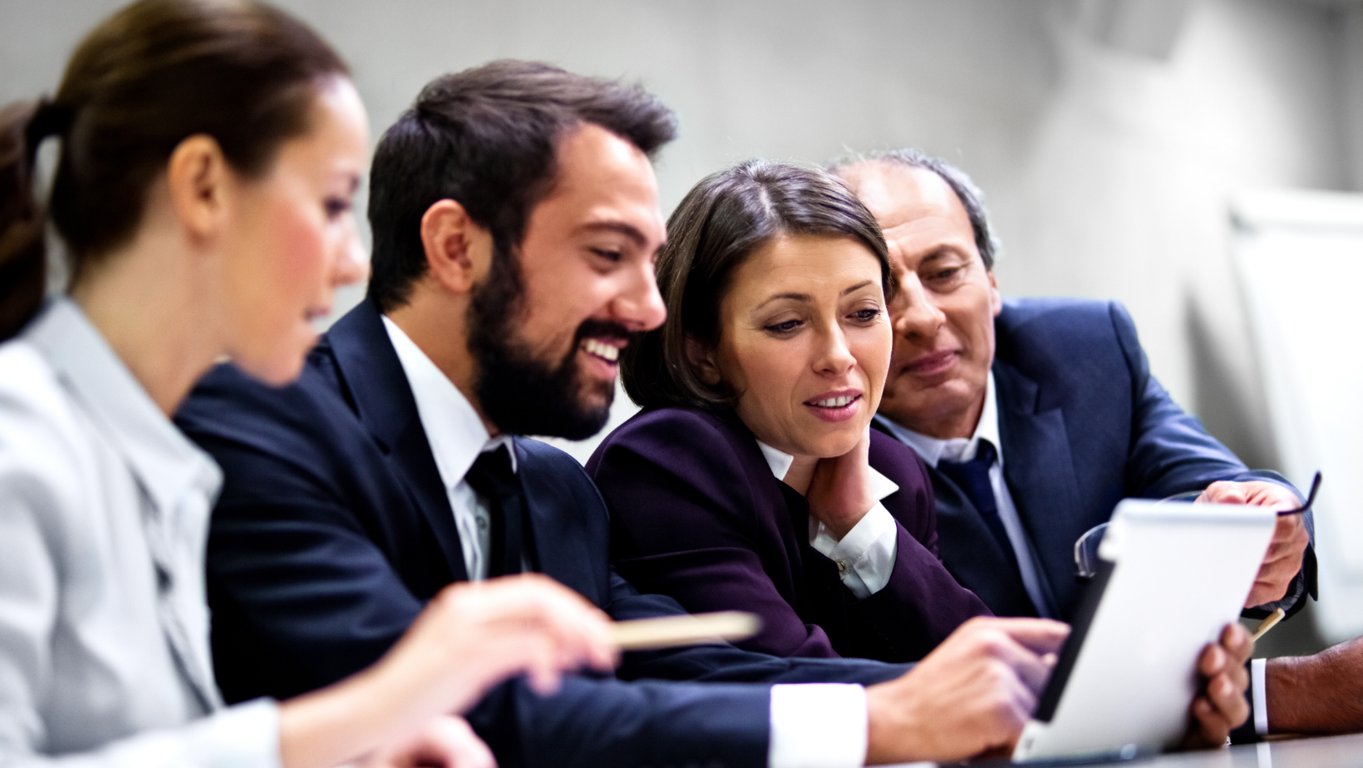 Trabaja de forma inteligente y ahorra dinero con nuestro Coworking. 