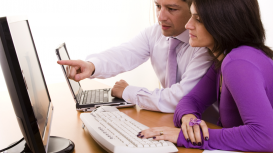 ¿Sabes cómo una oficina virtual puede ayudarte a reducir el estrés laboral? Descubre todas sus ventajas. 