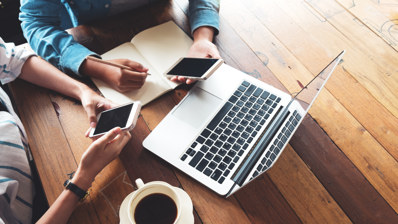 Trabaja de manera eficiente y elegante en nuestras oficinas amuebladas de primera categoría. 
