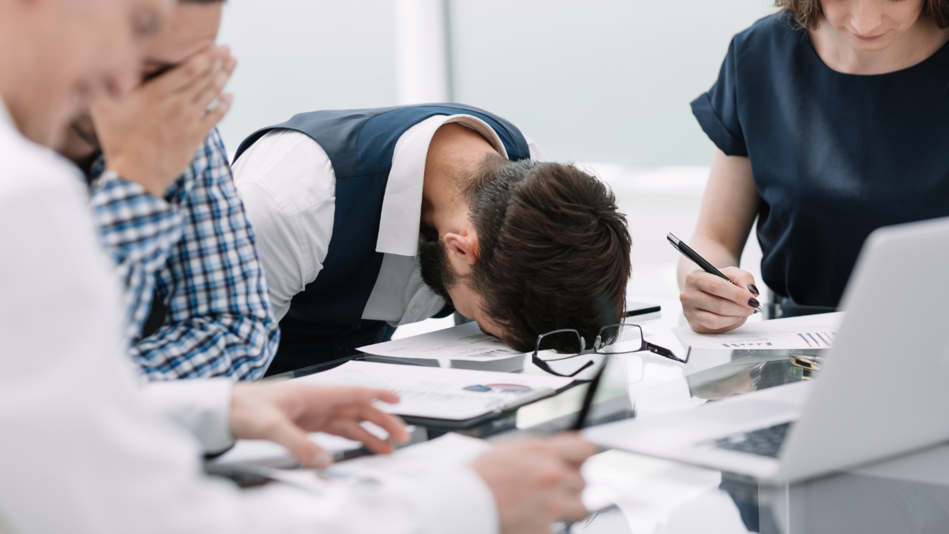 Trabaja de manera eficiente y sin distracciones en nuestras oficinas amuebladas 