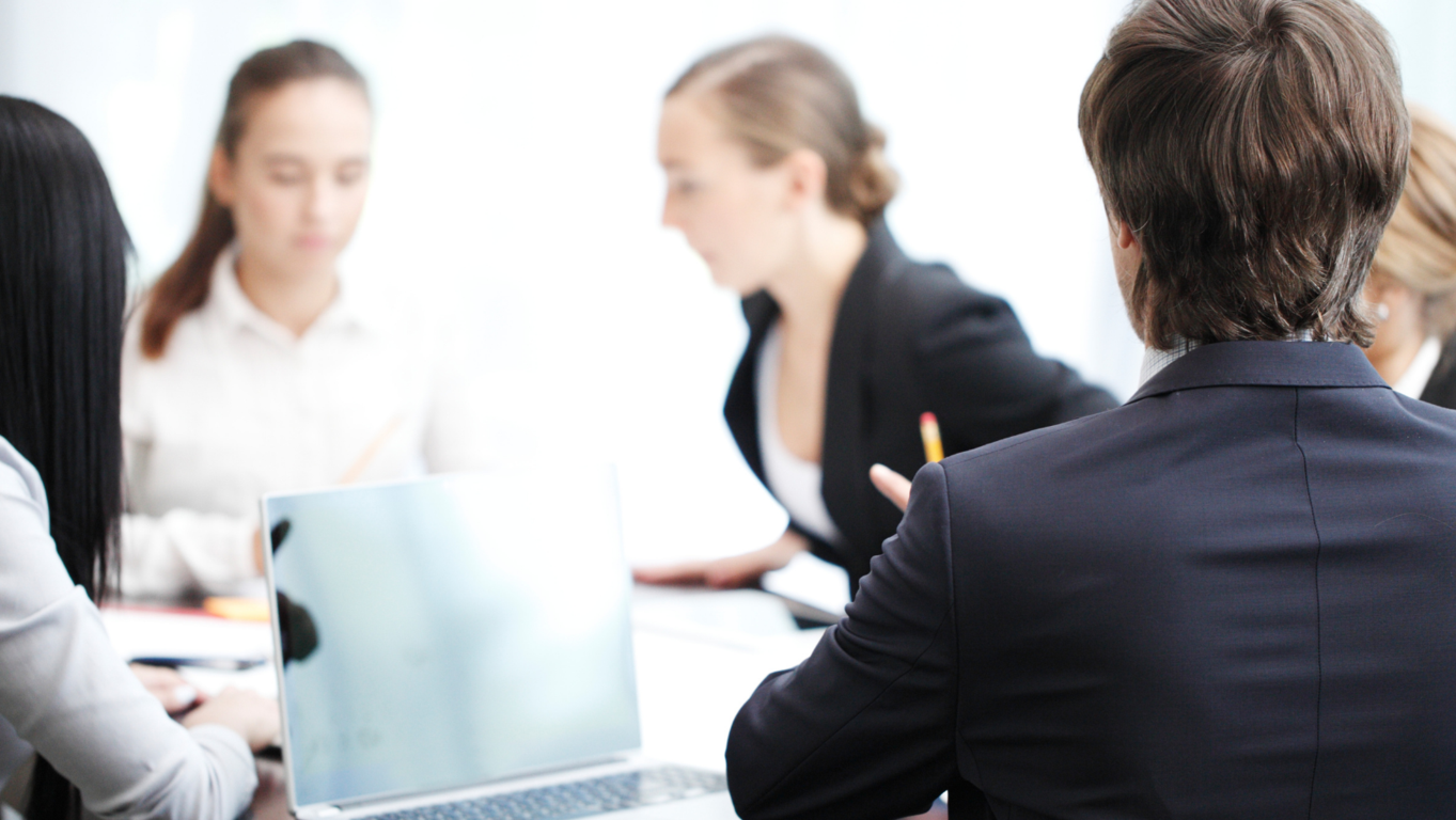 Trabaja de manera más eficiente con nuestras soluciones de oficina virtual 