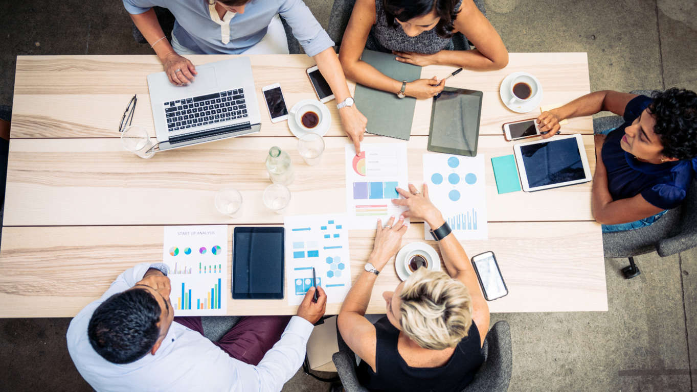 Trabaja en un ambiente inspirador que estimulará tu creatividad en el Centro de Negocios LDU. 