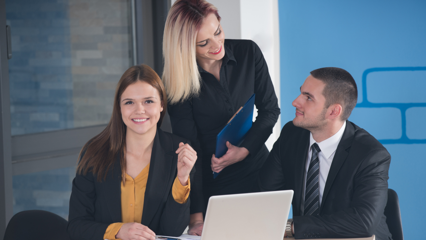 Trabaja en un entorno profesional con nuestras oficinas amuebladas en el Centro de Negocios LDU 