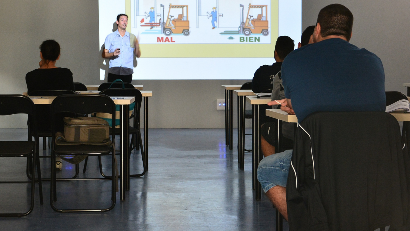 ¡Da un salto en tu negocio alquilando nuestras oficinas virtuales! 